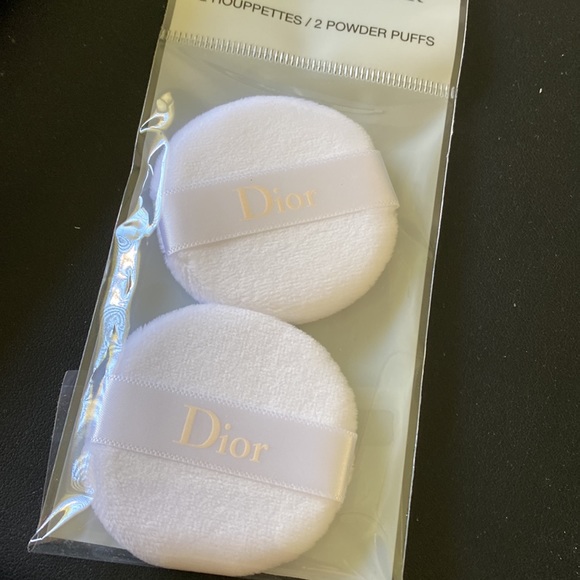 Dior Forever Powder Puffs - Picture 3 of 3